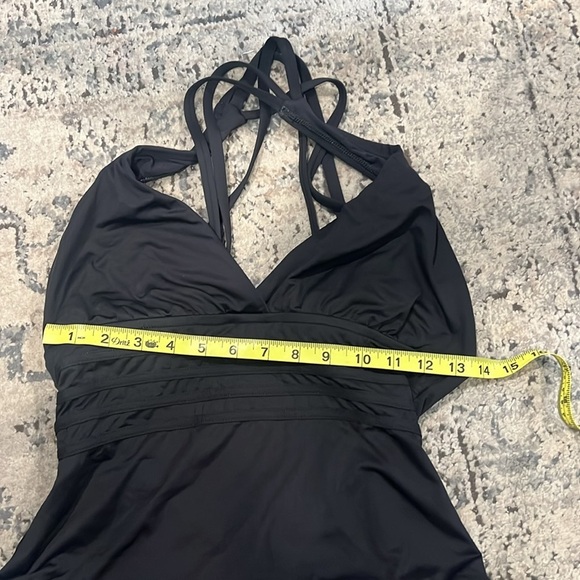 La Blanca Black Strappy One-Piece Swimsuit - Picture 5 of 6